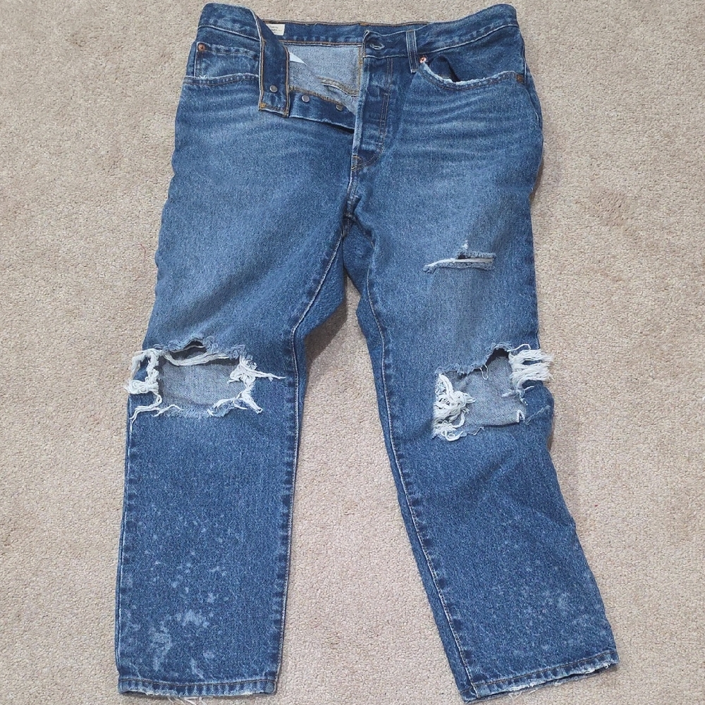 Preowned Non Stretch Distressed Blue Jeans